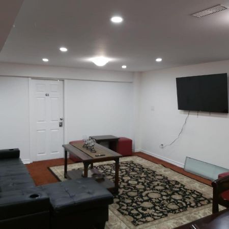 Guest House Room No 02 Mississauga Esterno foto